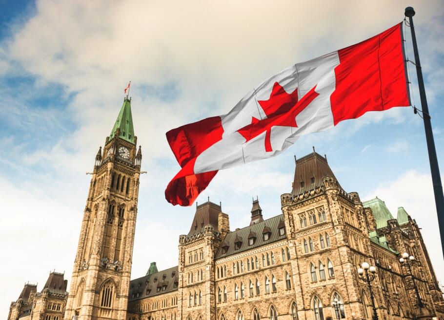 移民加拿大申请要求_为什么要申请加拿大移民_移民加拿大申请要多少钱