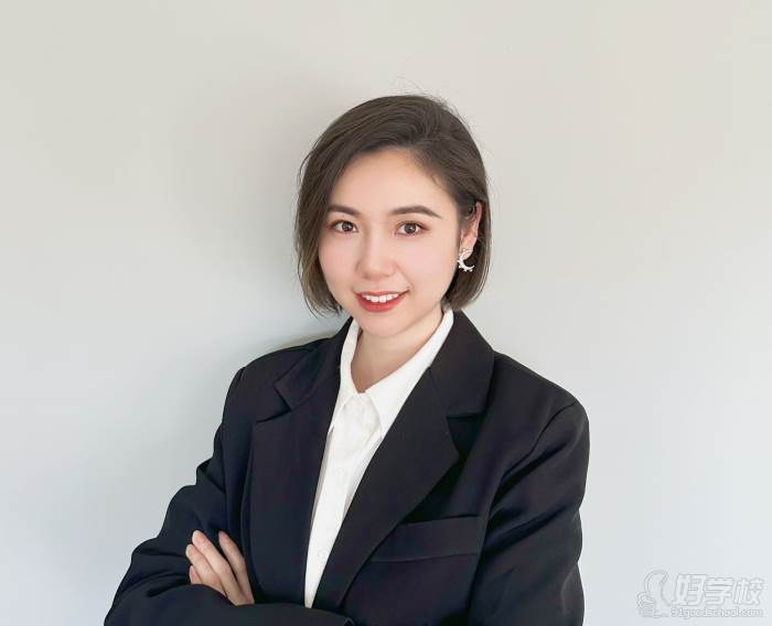 签证留学专家 Ariana Wang